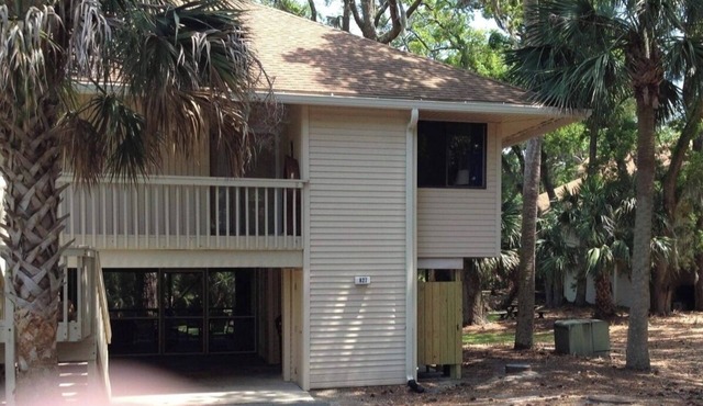 Quiet and relaxing 3-bedroom getaway with AC in Edisto Island