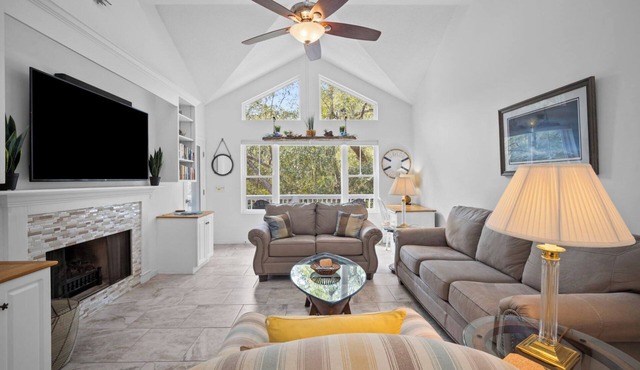 Quiet Cul De Sac, Neighborhood Pool, Golf Cart Included - 290 Whitetail Court