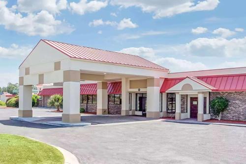 Ramada by Wyndham Santee I-95