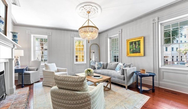 Rare, Historical Estate near Market St w. Parking