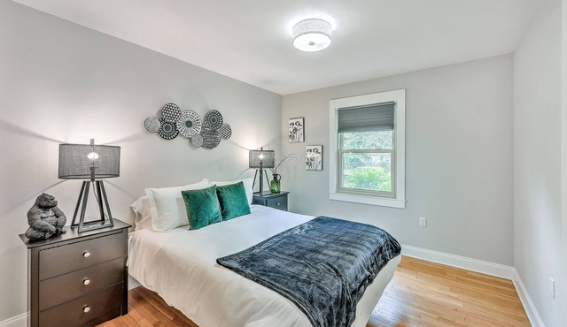 Remodeled Summerville Home, Pets OK, Charleston, Close to All