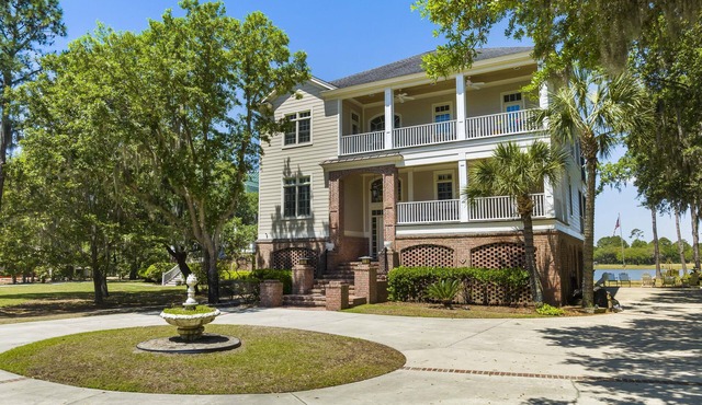 Ron's Retreat Pet friendly 4BR/4.5BA home in DeBordieu w/club membership