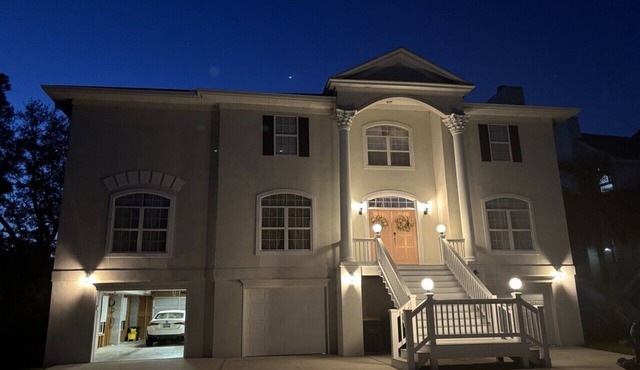 Savannah Dream House 4500 sqft w Elevator & more!