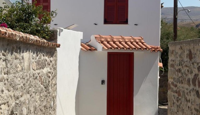 Serenity Haven Authentic Village House with Yard in Eresos