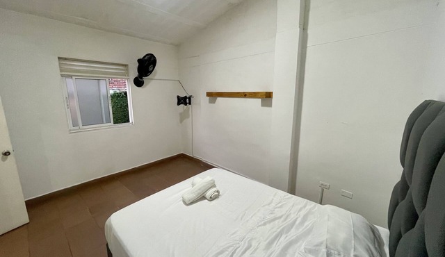 Spacious studio apartment San Antonio in Cali