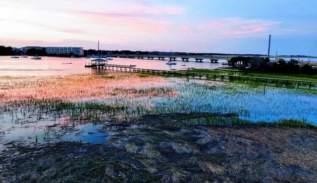 Stunning River Views-Easy Walk to Beach & Shops-Pool and Day dock!-3BR Townhome