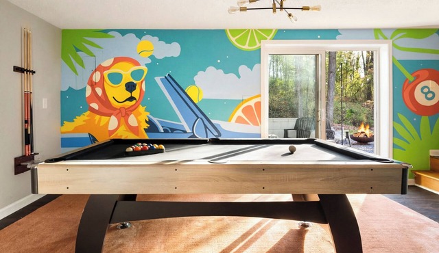 Sunny Spring Escape – Downtown 9 Min – Pool Tab – Relax N Raleigh in Raleigh