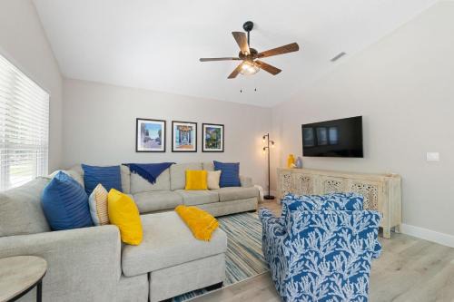 SunRay Cottage - Minutes to Downtown & Beaches in St. Augustine
