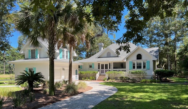 The Lilly Pad! Cozy Carriage House at Bloody Point - Includes Cart!