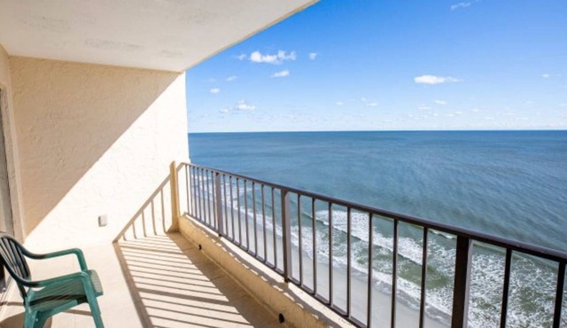 Three Bedroom Ocean Front, Luxury Condo, Murrells Inlet, SC (3332036)