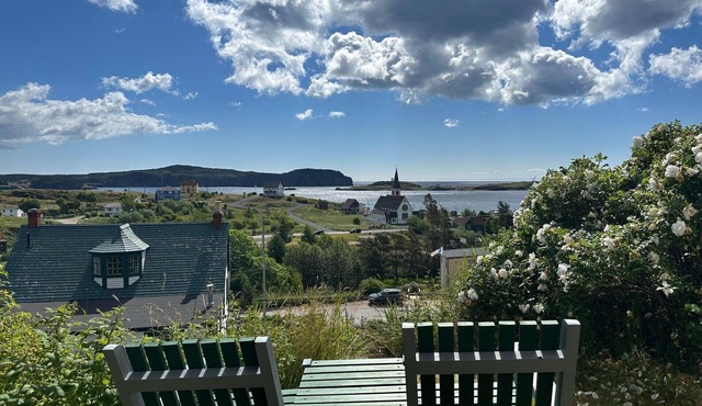 Trinity's Oceanview Gem: 2BR St. Paul's Schoolhouse in Trinity