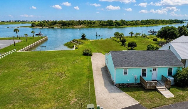 Water’s Edge at Randall’s - Cottage Overlooking the Intracoastal Waterway