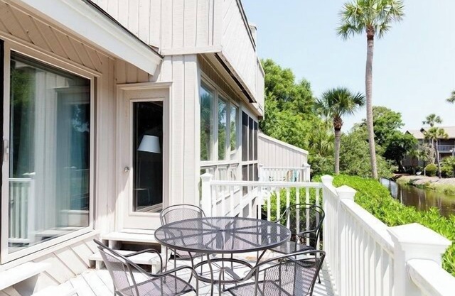 Racquet Club Villa Dunes 