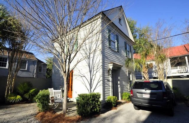 Two Bedroom House Downtown.