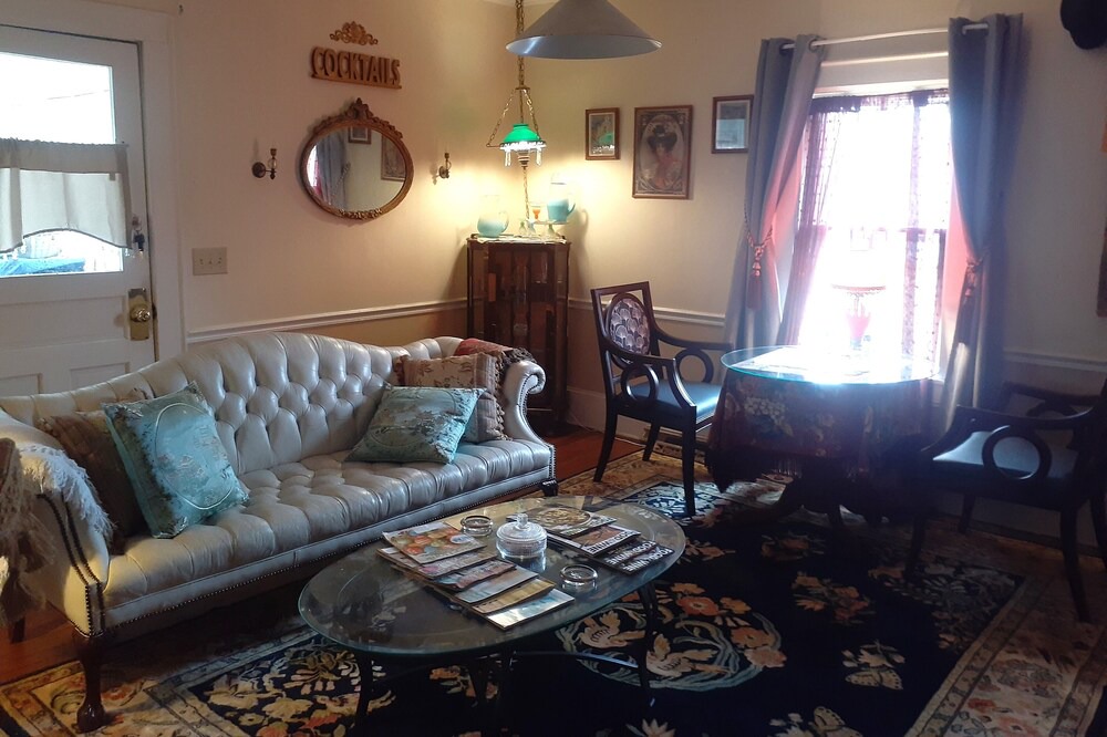 Greensboro Bed & Breakfast | Brookhaven Mill Farmstay B&B