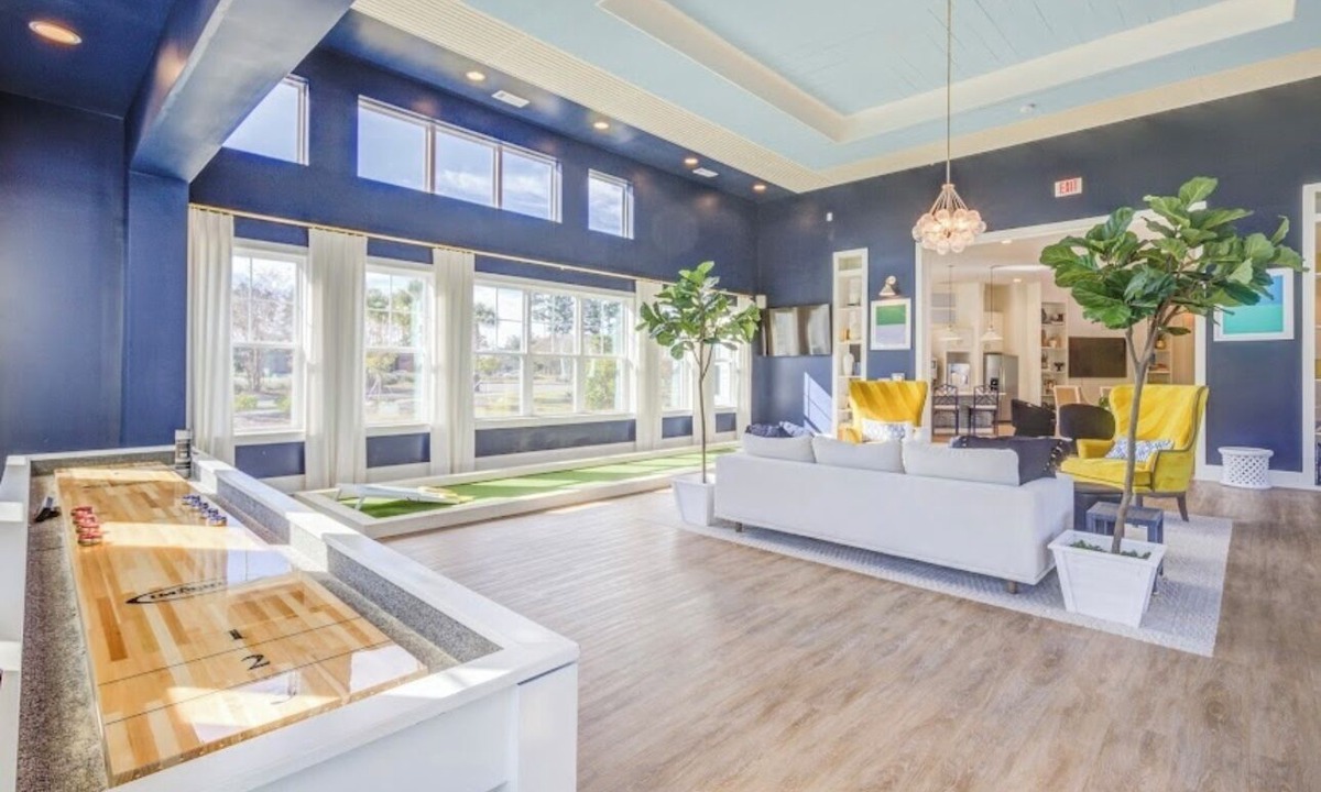 Summerville Apartment | Charming 2-bedroom apartment in delightful Summerville with WiFi, AC