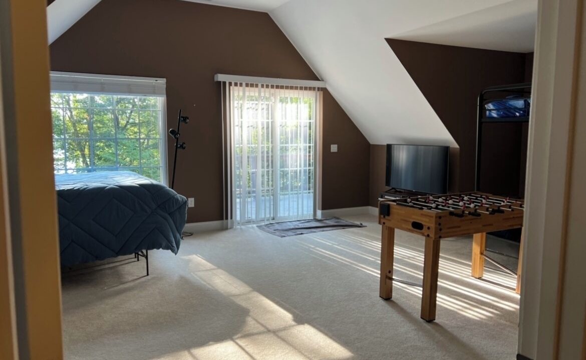 Central House | NEW!Lakefront retreat with huge dock, private cove. Perfect for Clemson Football