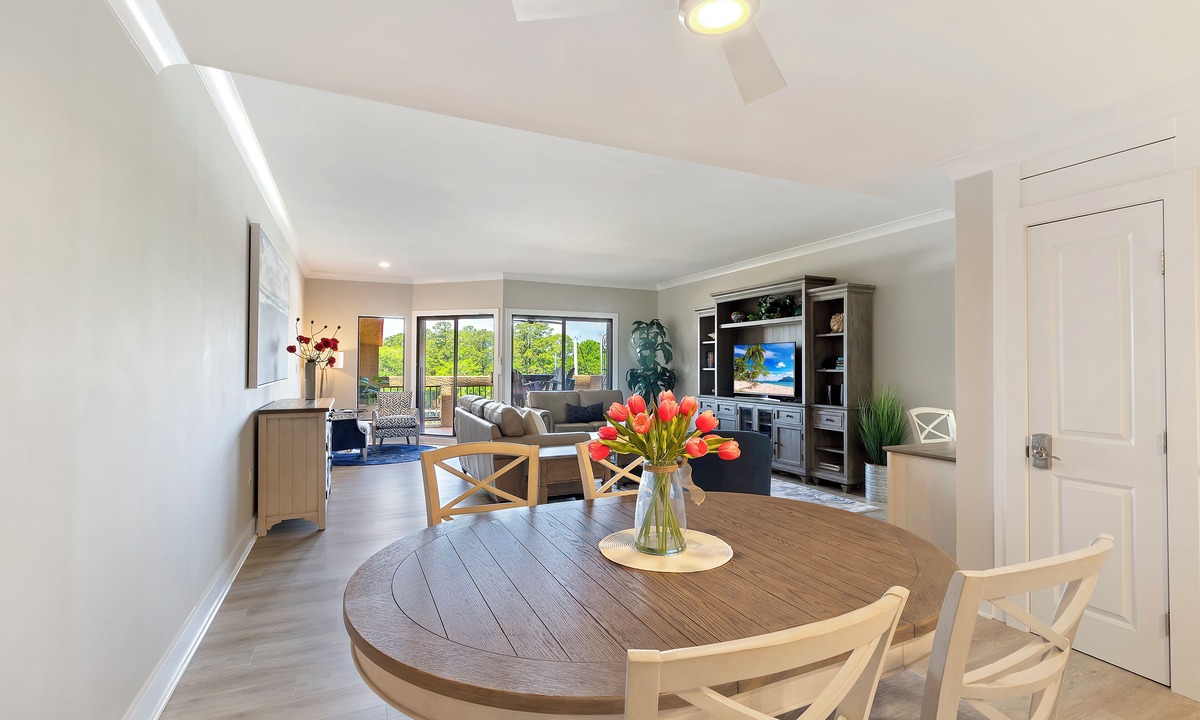 Shelter Cove Condo | Water & Marina Views, Pet Friendly-Near Beach