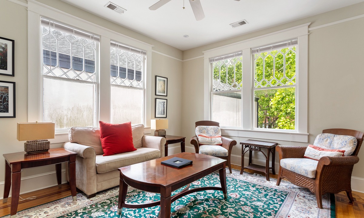 Cannonborough Elliotborough Apartment | Downtown Luxury |Rutledge Avenue Inn (Suite C)