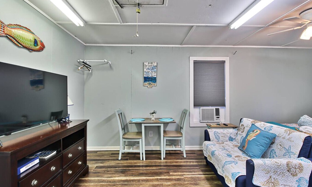 Murrells Inlet House | Sunnyside Inlet Cottage