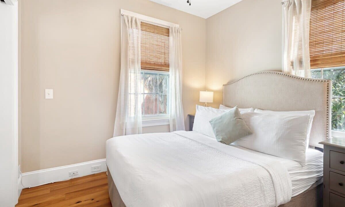 Cannonborough Elliotborough Apartment | Bright & Secluded Apartment with Pool Access