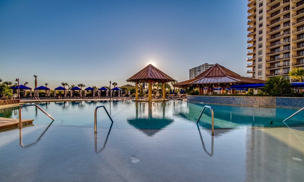Windy Hill Condo | Stunning 6th Floor Oceanfront Condo at North Beach Resort & Villas - $300 FREE Activities Daily!