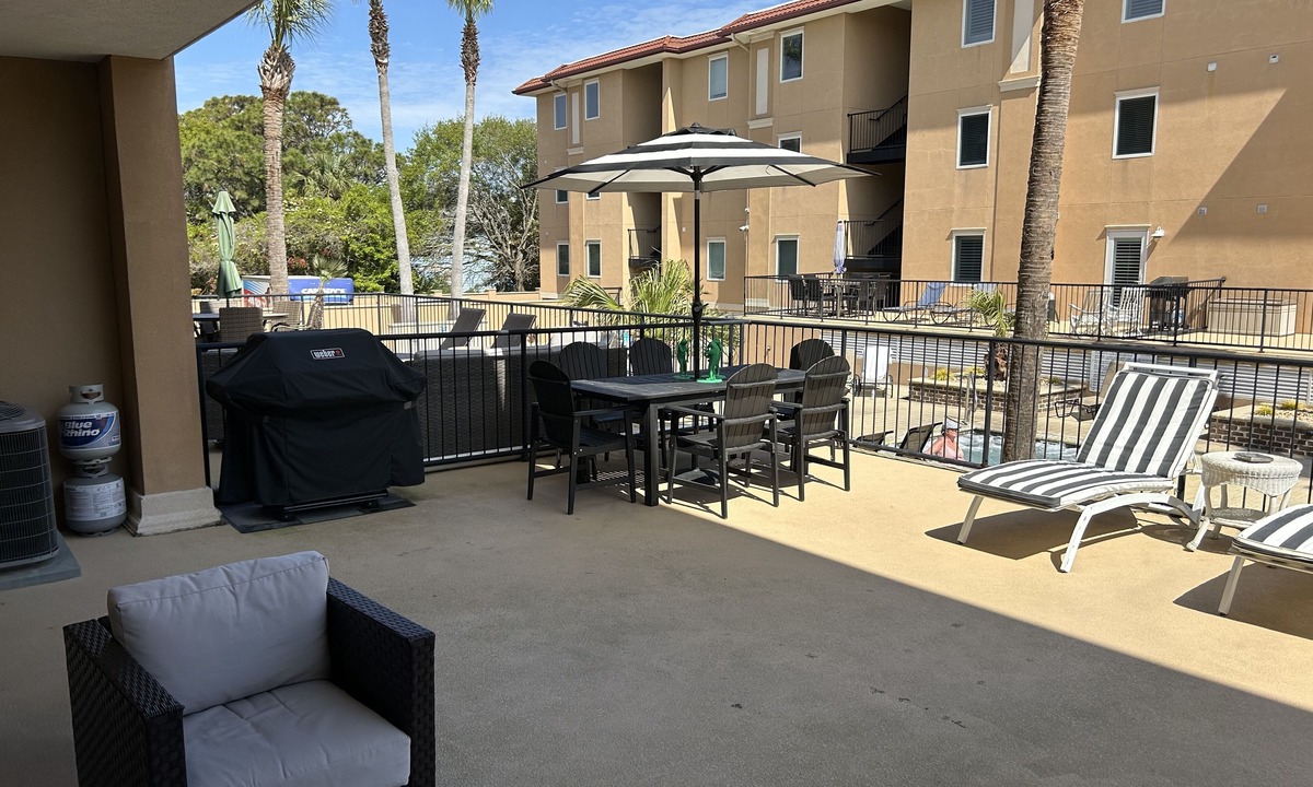 Tybee Island Condo | Unique 3 BR w/Huge Poolside Patio, Gated, In The Heart of Tybee