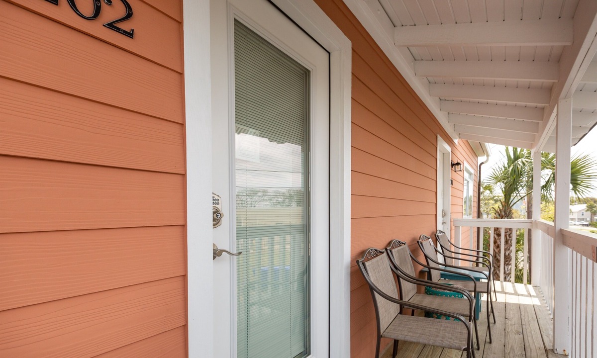 Isle of Palms Condo | #202 "Top O' the Stairs" 2Br/1Ba, Pet-Friendly