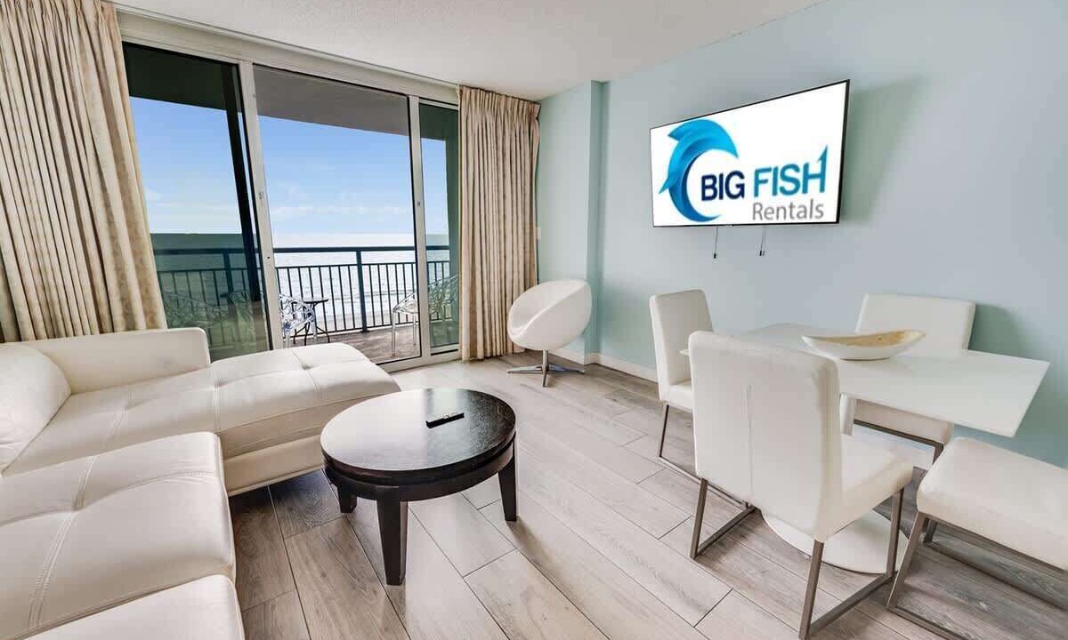 Downtown Myrtle Beach Condo | Low Floor,Modern Building, Pools Direct Oceanfront