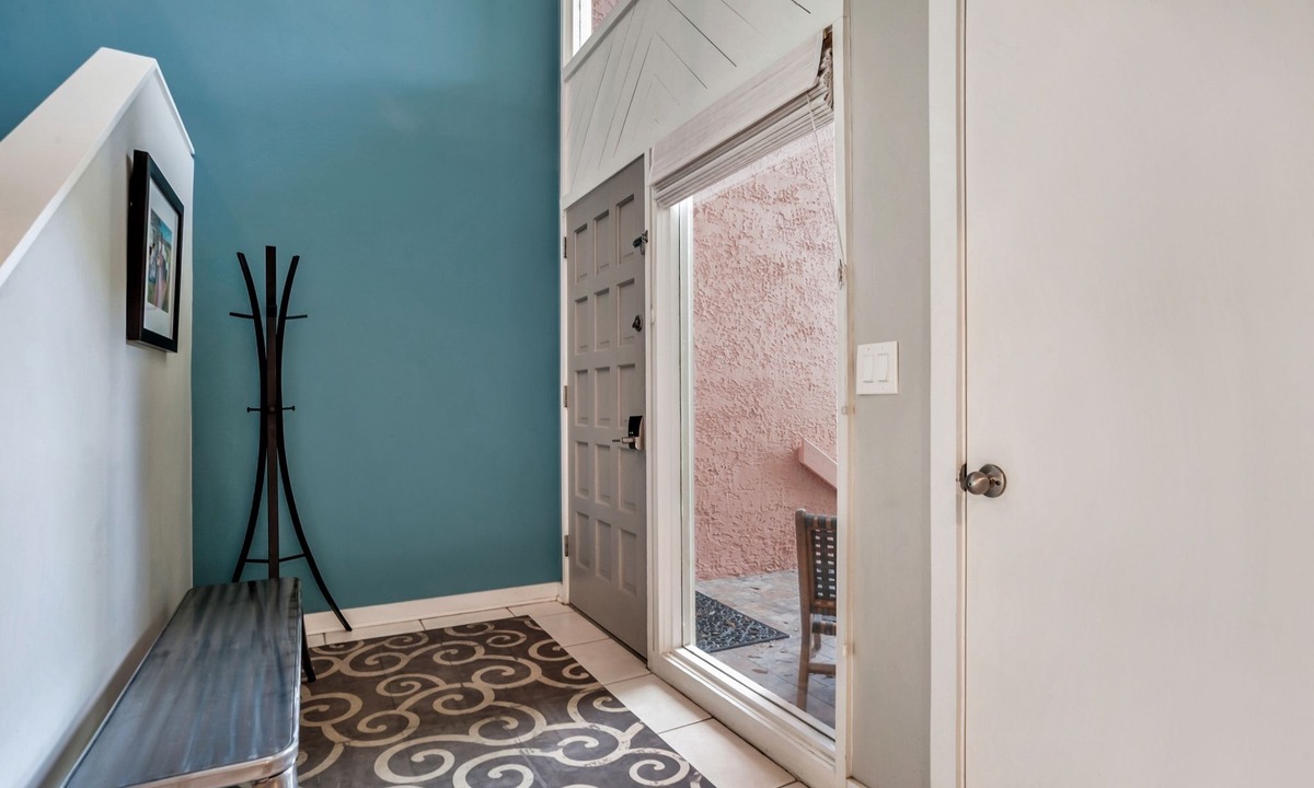 Harbour Town Condo | 807 Clipper Court/2BR/2.5BA/THSE/Sofa Bed/Smart TV's/WIFI/Pool/Grill