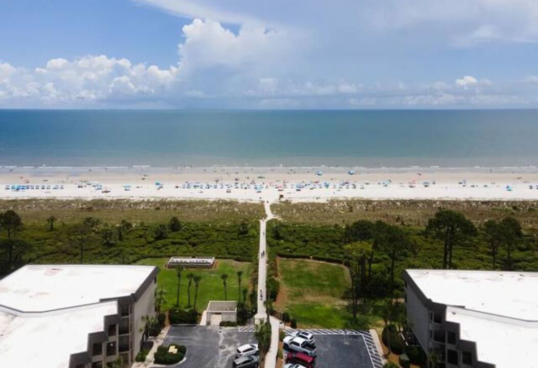 Hilton Head Island Condo | Seabatical-Beautiful ocean view! w/new bikes & Chairs