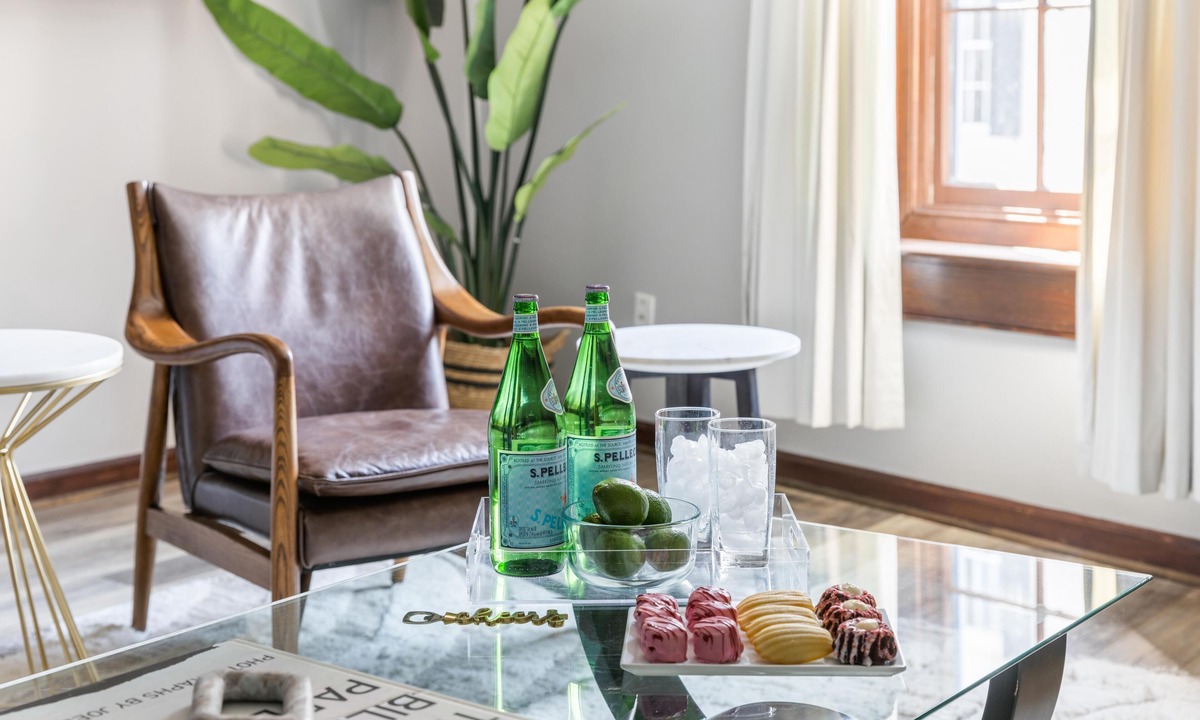 Downtown Charleston Apartment | Walk Everywhere! Near Marion Square & King Street's Best Restaurants + Shops