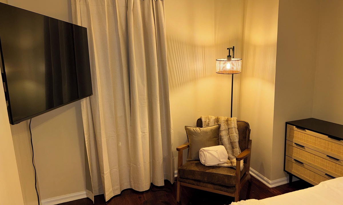 Ansonborough Apartment | Charleston The Perfect Dream Stay
