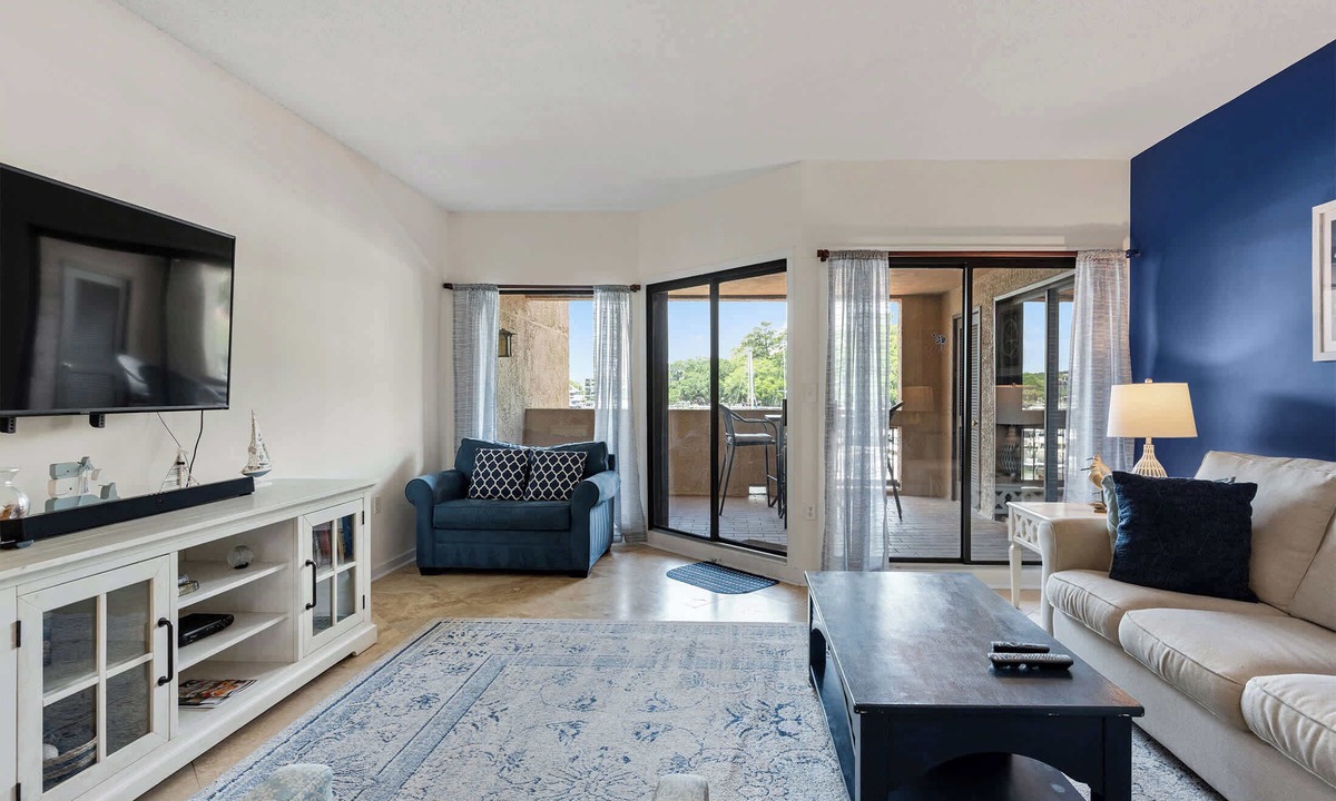 Shelter Cove Condo | Waterfront condo with walkable locale, central AC, washer dryer, & shared pool