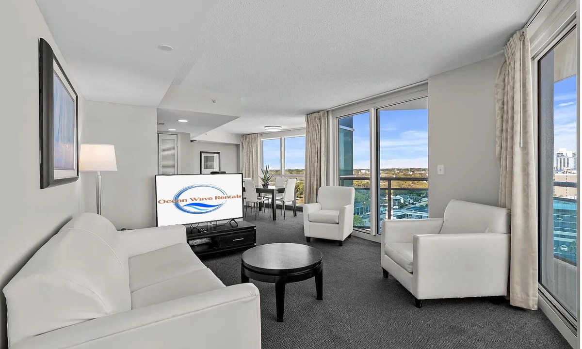 Downtown Myrtle Beach Condo | Panoramic Oceanfront Condo on 7th Floor