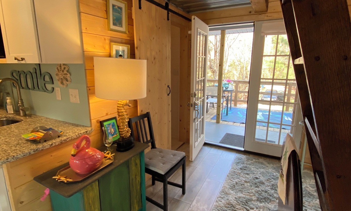 Siler City Cottage | A mini secluded resort on a 7 generation family farm in Piedmont NC.