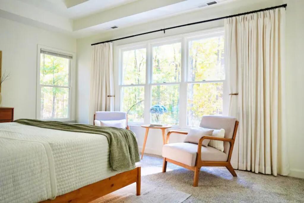 Hillsborough House | The Perfect Getaway on 2.5 Acres in Hillsborough