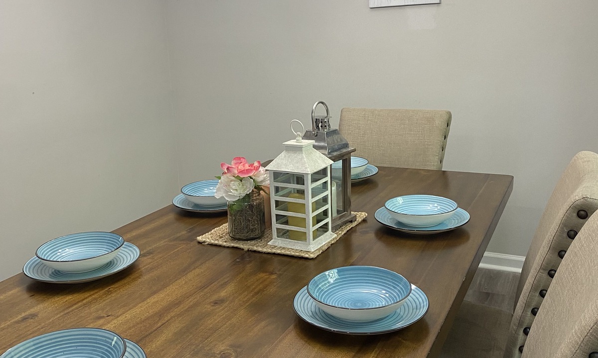 Mint Hill House | Charming 4-bedroom house with AC, WiFi in peaceful Mint Hill and 2 living rooms