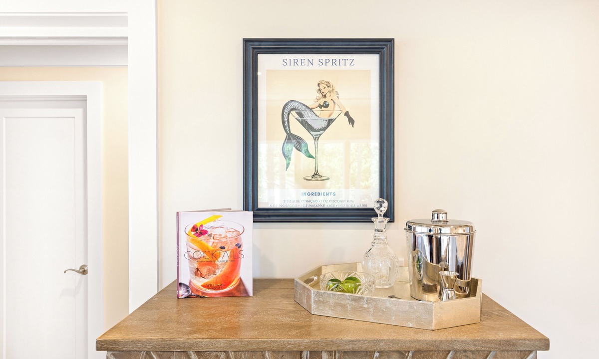 South Beach Condo | Oceanfront, All New! 3rd Floor, 2BR/2 BA, Updated, Open Plan & Super Stylish