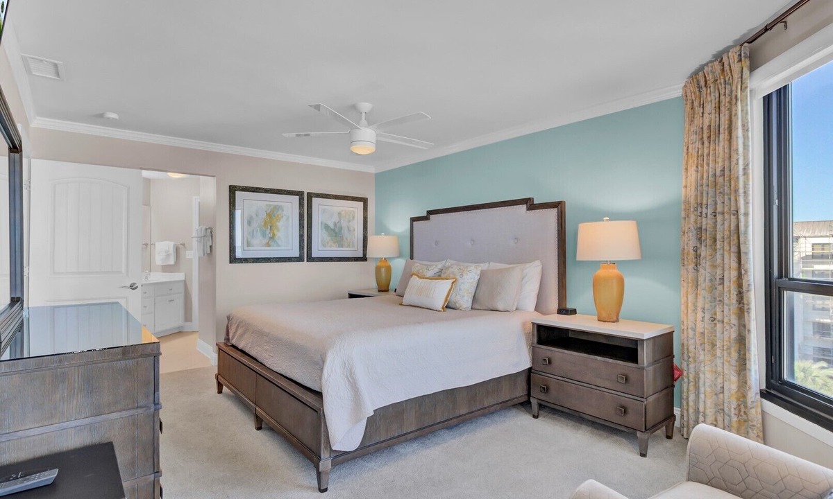 Isle of Palms Condo | Oceanfront Penthouse | Panoramic Views from the Top of Wild Dunes