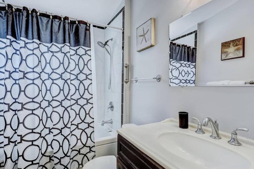 Beach Institute Apartment | Historic Savannah Condo, Sleeps 6, Pool, Dogs Ok