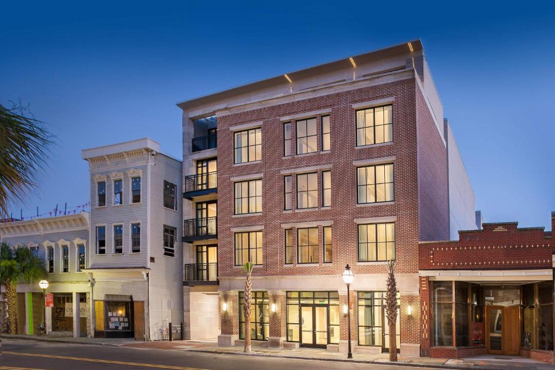 Cannonborough Elliotborough Hotel | Hilton Vacation Club King 583 Charleston