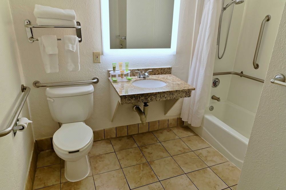 Photo of Bathroom in Summerville