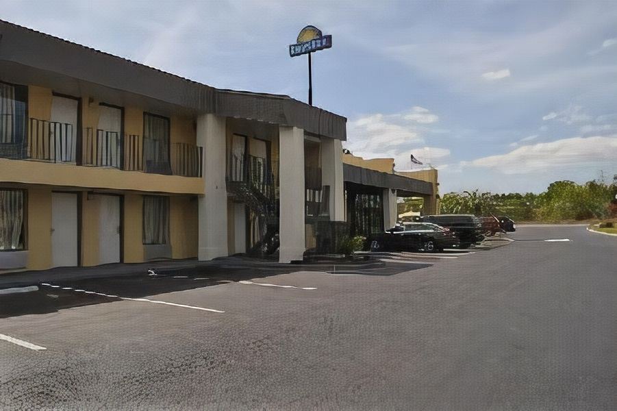 Photo of Buildings in Ladson