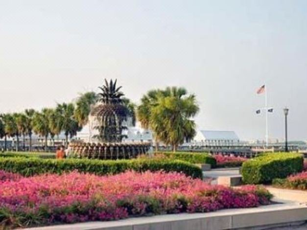 Photo of Others in Downtown Charleston