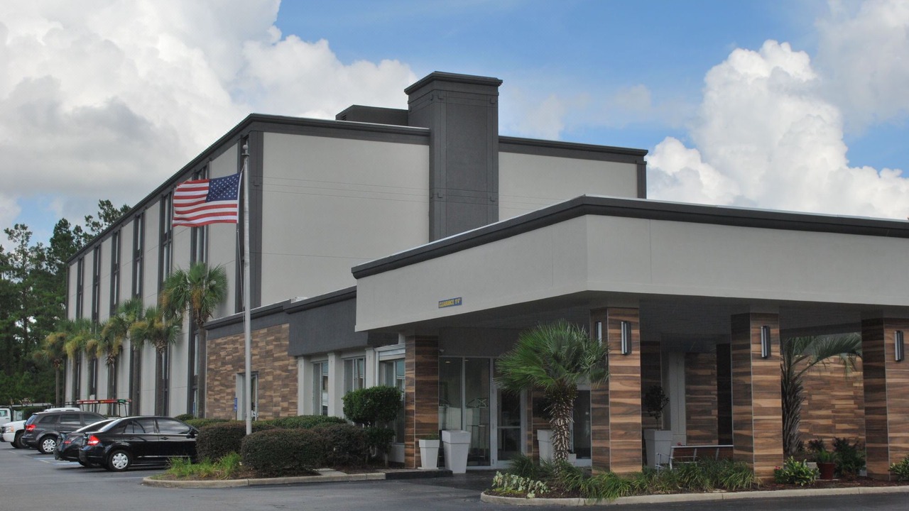Photo of Buildings in Summerville