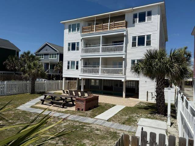 Photo of Others in Surfside Beach