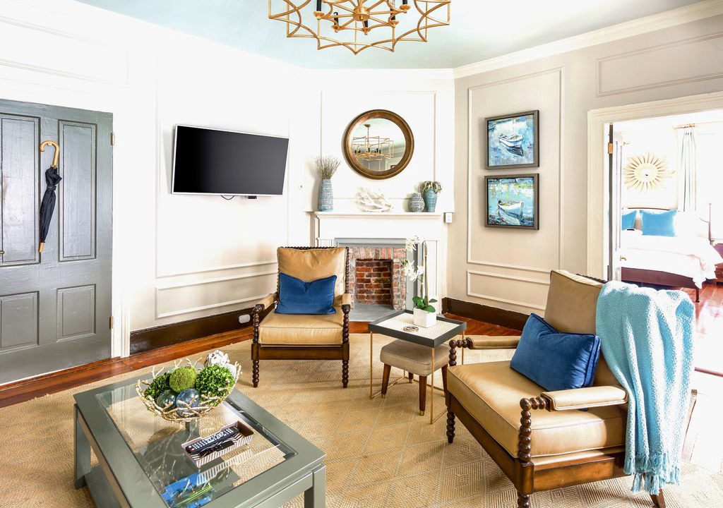 Photo of Livingroom in Westside