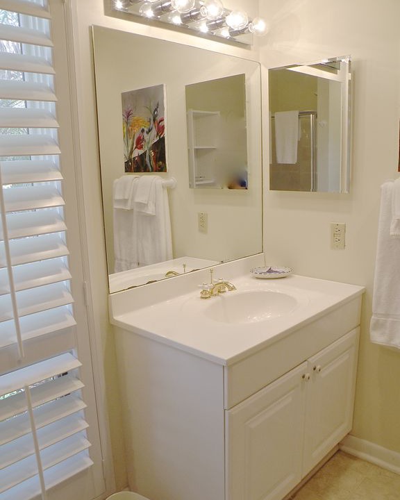 Photo of Bathroom in West Beach