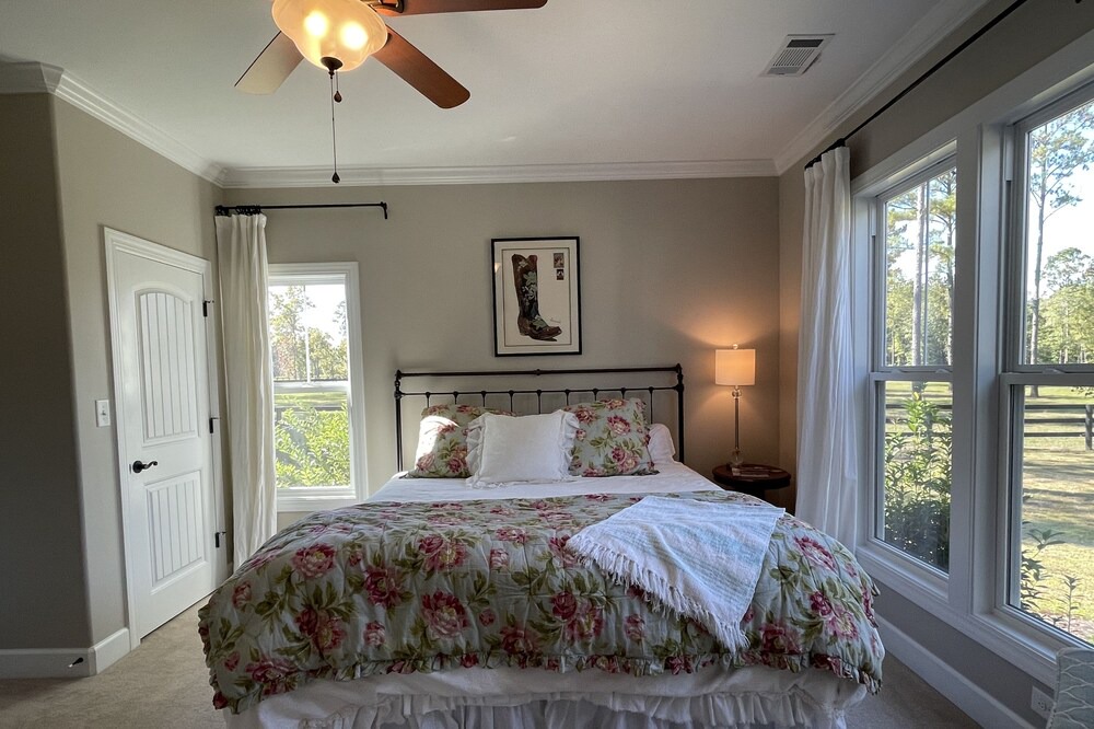 Photo of Bedroom in Aiken
